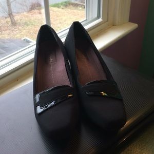 CLARKS box heels